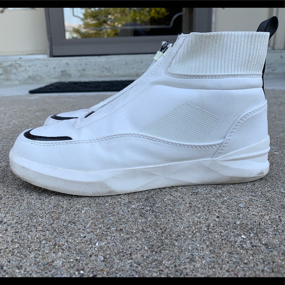 White fashion shoes Zara